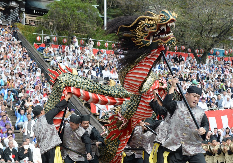 2年連続の中止が決まった長崎くんち=長崎市の諏訪神社で2019年10月7日午前9時34分、金澤稔撮影