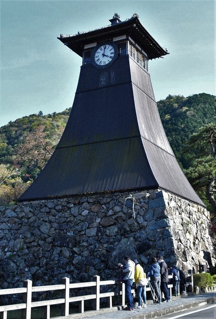 辰鼓楼、建造150年告ゲル 出石の時計台 太鼓櫓から姿変え