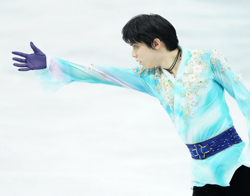 男子フリーで演技する羽生結弦=丸善インテックアリーナ大阪で2021年4月16日(代表撮影)