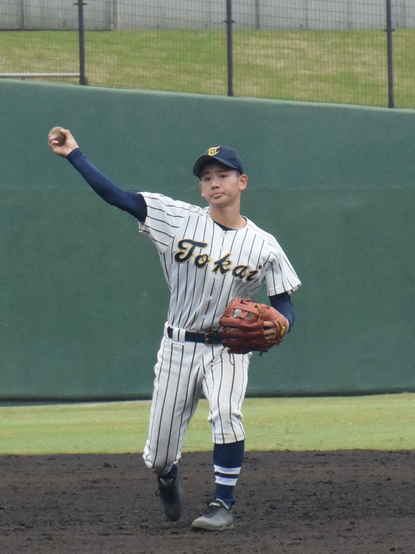 センバツVの東海大相模主将が復帰「夏は自分の手で優勝旗を握る