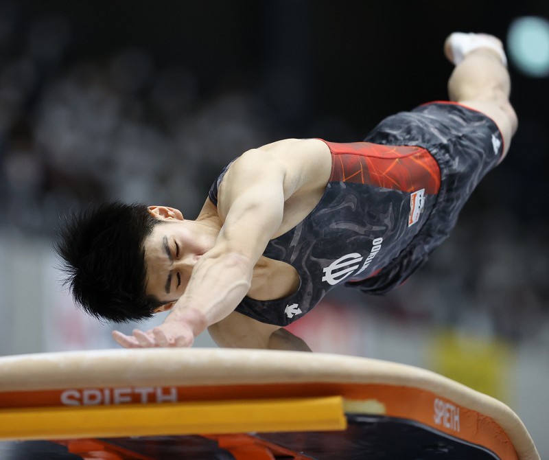 全日本体操個人総合選手権の男子決勝 優勝は橋本大輝 [写真特集1/15