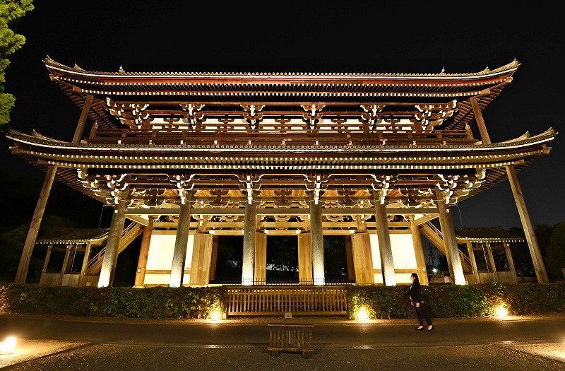 新緑モミジ幻想的に 京都・東福寺ライトアップ 5月12日から [写真特集1