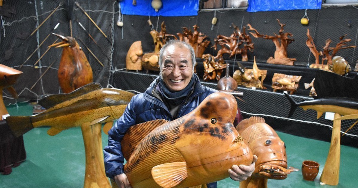 東日本大震災10年：海と生きる、漁師の木彫館 津波で被害、決意を形