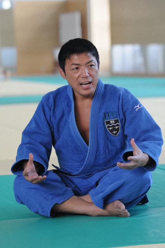 悼む：バルセロナ五輪柔道男子71キロ級金メダリスト 古賀稔彦