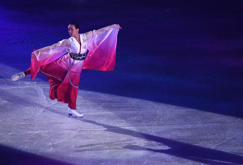 フィギュア・浅田真央さんのアイスショー 千秋楽始まる [写真
