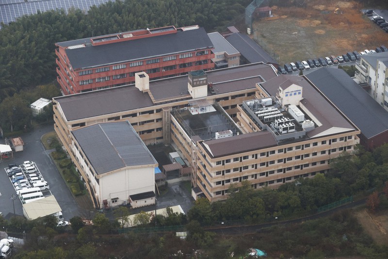入院患者への虐待事件が起きた神出病院=神戸市西区で2020年3月4日午前11時53分、本社ヘリから