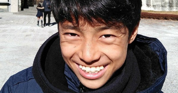 事故前の2018年1月、家族でドライブに行った際の将顕さん＝家族提供