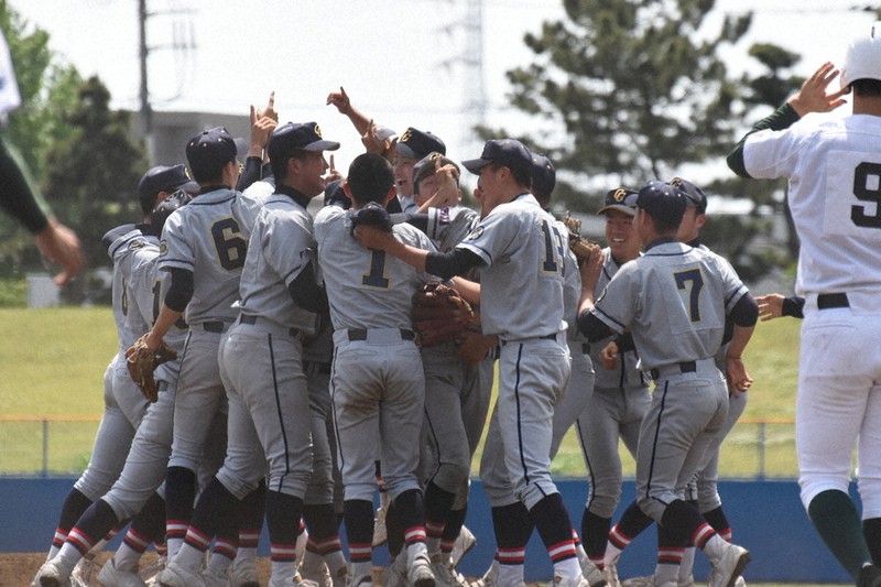千葉県・千葉学芸高校野球部公式戦用ユニフォーム 千葉県・千葉学芸高校野球部公式戦用ユニフォーム - メルカリ