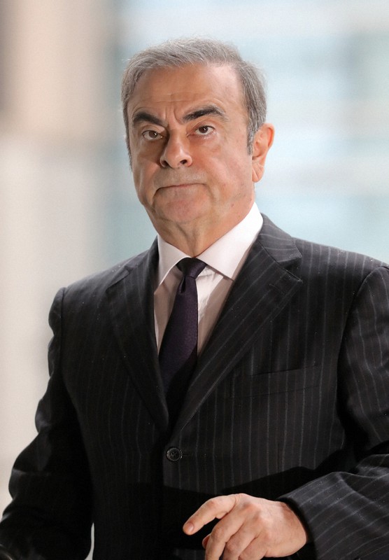 公判前整理手続きのため東京地裁に入る日産自動車前会長のカルロス・ゴーン被告=東京都千代田区で2019年6月24日、喜屋武真之介撮影