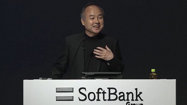 孫正義氏 見逃し三振は反省します 何のこと 経済プレミア トピックス 川口雅浩 毎日新聞 経済プレミア