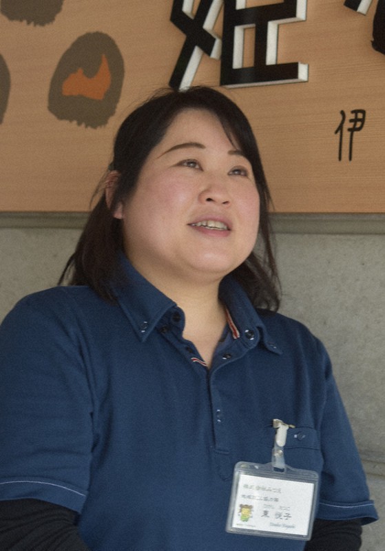 「姉とカフェをオープンし、御杖村を盛り上げたい」と話す地域おこし協力隊員の東悦子さん=同村で、広瀬晃子撮影