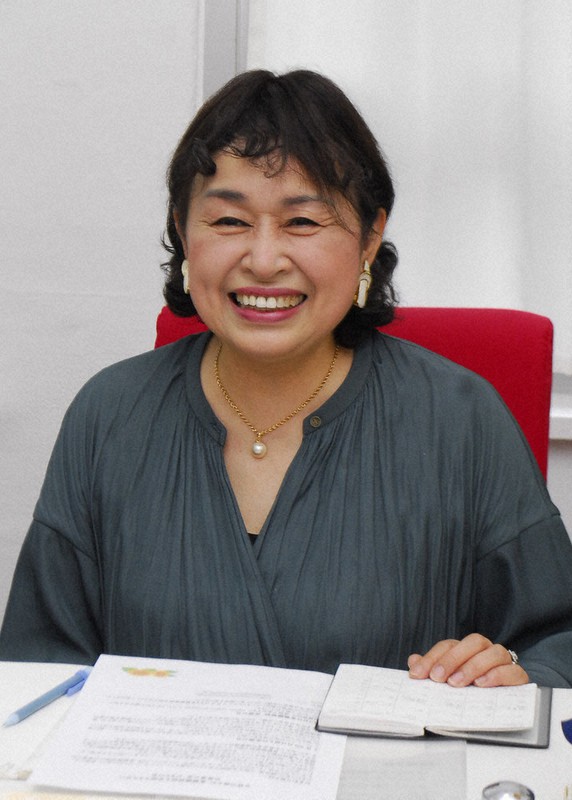 骨盤臓器脱の元患者らでつくる支援団体「ひまわり会」の稲垣隆子会長=大阪市西区で、近藤諭撮影