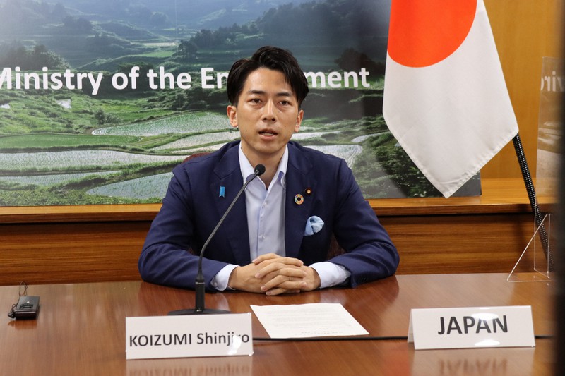 オンライン形式で開催された主要7カ国(G7)気候・環境相会合で発言する小泉進次郎環境相=2021年5月21日、環境省提供