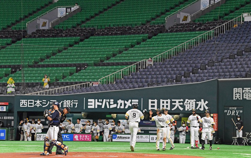 無観客で行われたソフトバンク-オリックス戦=福岡市中央区のペイペイドームで2021年5月22日、平川義之撮影