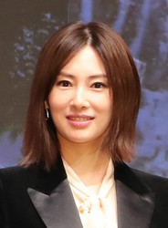 北川景子 怒った表情で永山瑛太に詰め寄る姿に 可愛い 最高すぎる2人とも の声 スポニチ