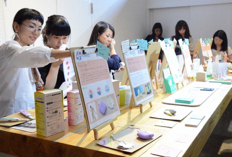 国内で初めて開かれたフェムテック展示会=東京都渋谷区で2019年9月、竹内麻子撮影