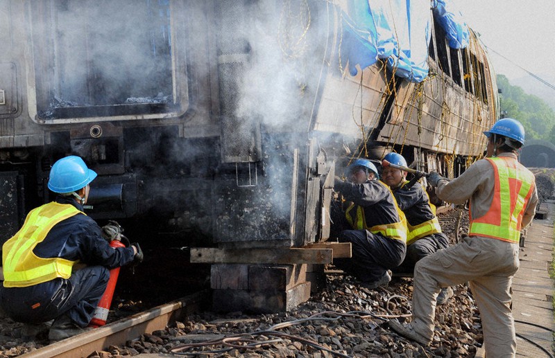 JR石勝線脱線炎上10年 組織内、安全意識に温度差 北大工学研究院教授・高野伸栄氏 ／北海道 毎日新聞