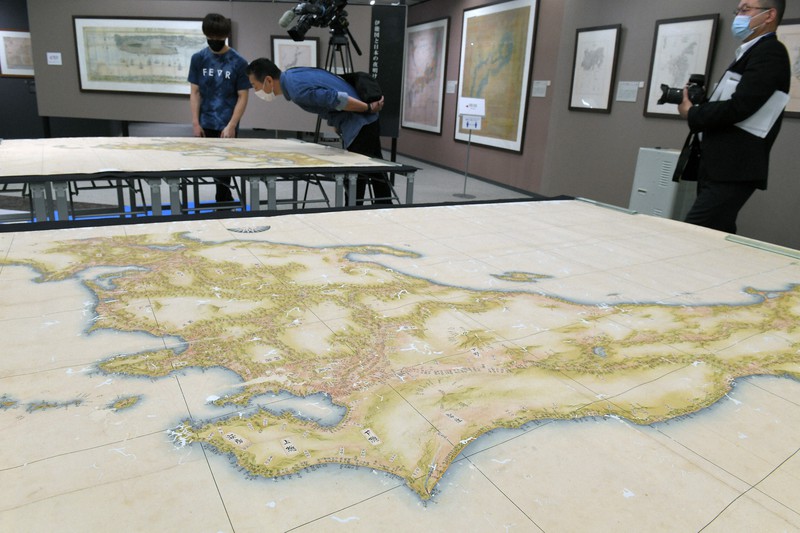 伊能「小図」副本 5日からレプリカ展示 ゼンリンミュージアム | 毎日新聞