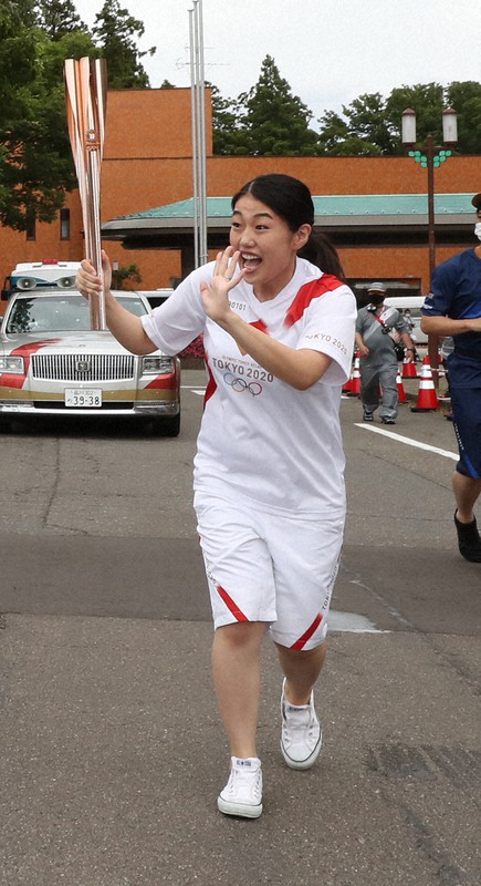 聖火は今／34 新潟県 2021年6月4～5日 [写真特集1/17] | 毎日新聞