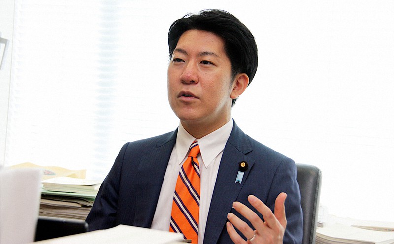 佐藤啓氏=高橋恵子撮影
