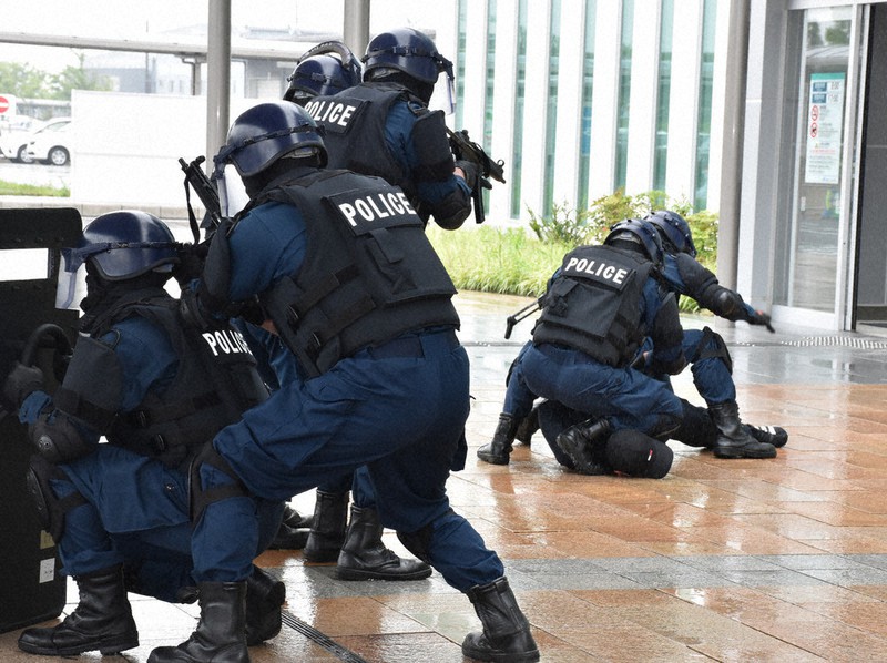 東京オリパラ向け テロ対策訓練実施 佐賀空港 佐賀 毎日新聞