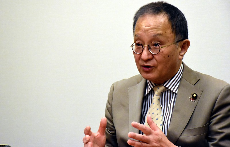笠井亮氏=須藤孝撮影