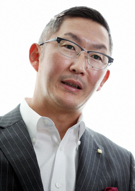 千房ホールディングスの中井貫二社長=大阪市浪速区で、梅田麻衣子撮影