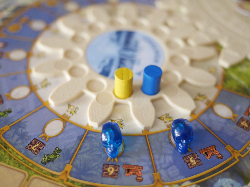 まいにちボードゲーム ツォルキン 歯車に部族の繁栄託し 毎日新聞