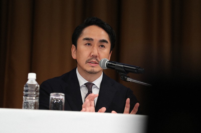 LINEの個人情報管理に不備があった問題を受け、記者会見する同社の出沢剛社長=東京都港区で2021年3月23日午後7時47分、玉城達郎撮影