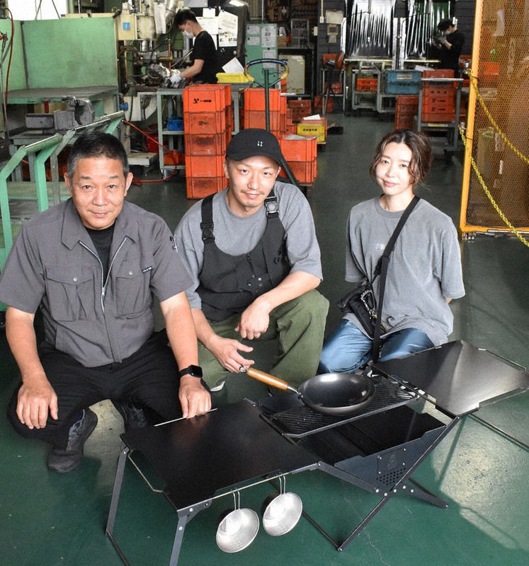 たき火台、改良重ね 町工場が製作、「ZULU GEAR」人気 | 毎日新聞