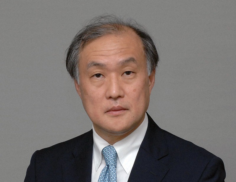 秋葉剛男氏