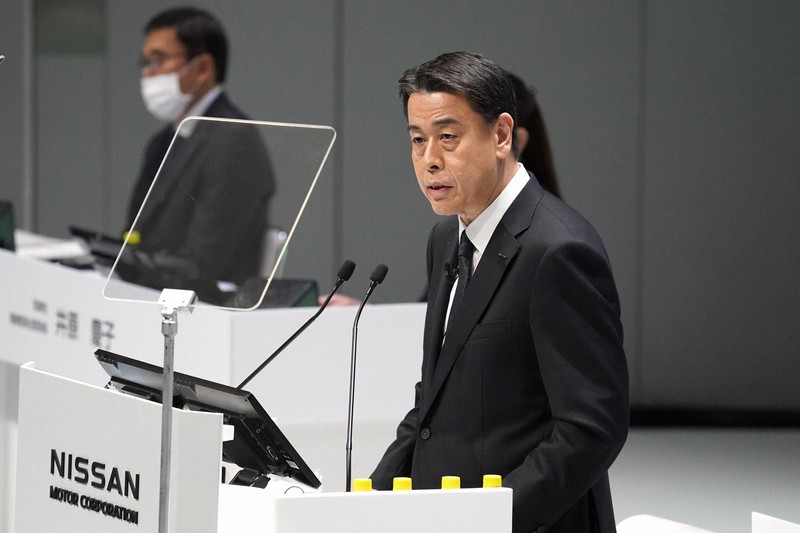 日産自動車の株主総会で発言する内田誠社長=2021年6月22日(同社提供)