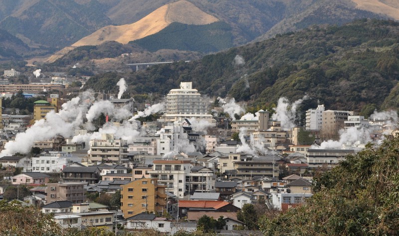 別府温泉でeスポーツツーリズム オンラインでなく来て楽しんで 毎日新聞