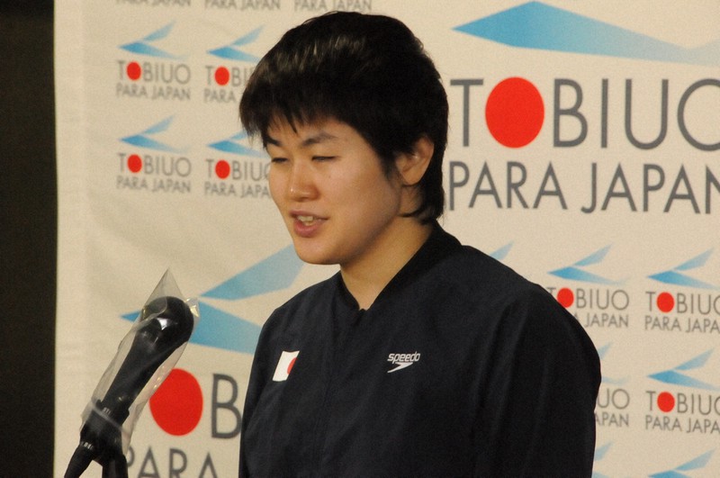 東京パラリンピックの日本代表に内定し、喜びを口にする石浦智美=横浜国際プールで2021年6月5日午後5時12分、村上正撮影