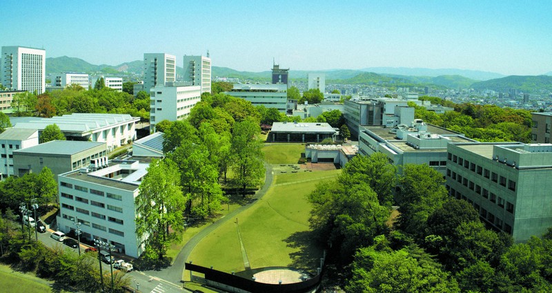 キャンパスｎｏｗ 大学受験21夏 4 中部圏の大学 実就職率高く 毎日新聞