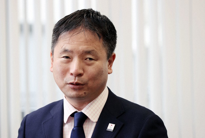 インタビューに答える日本パラリンピック委員会の河合純一委員長=東京都中央区で2021年5月17日、幾島健太郎撮影