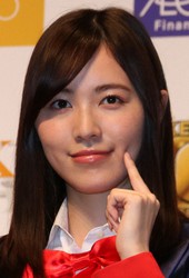 松井珠理奈 初のピンクベージュカラー 前髪カットでふんわり女子にイメチェン 雰囲気違っていい の声 スポニチ