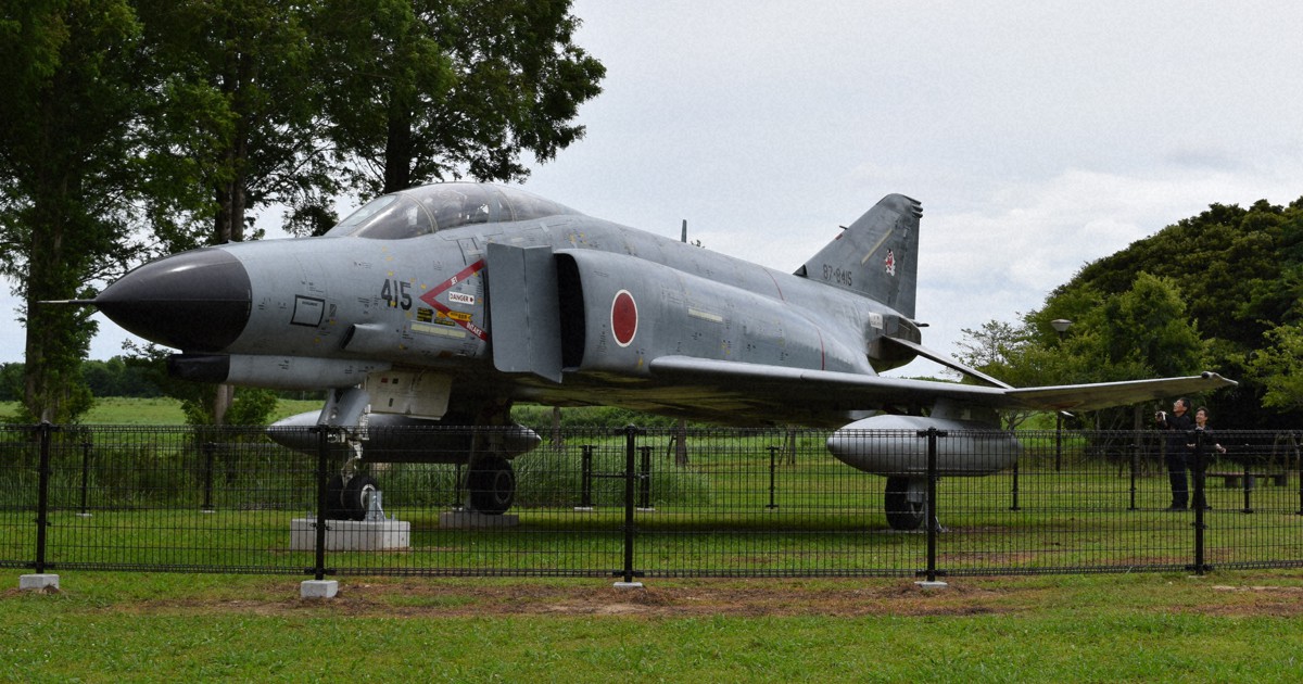 航空ファンの方 F4 ファントム 壁掛け写真 自衛隊基地購入 希少 航空ファンの方 F4 ファントム 壁掛け写真 自衛隊基地購入 希少