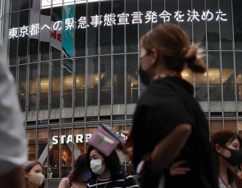 新型コロナ 4回目緊急事態宣言 年内gdp回復 冷や水 サービス産業へ大打撃 毎日新聞