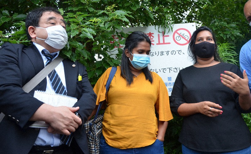 名古屋入管女性死亡 遺族と弁護士が内科医師に面会 毎日新聞