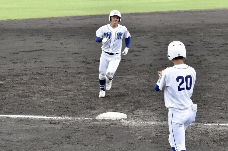 夏の高校野球 大分大会 明豊コールド勝ち 臼杵 柳ケ浦も 日本文理大付はサヨナラ 大分 毎日新聞
