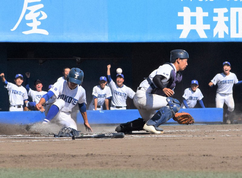 全国高校野球 秋田大会 秋田商 サヨナラ4強 あす準決勝 横手は着実に加点 秋田 毎日新聞