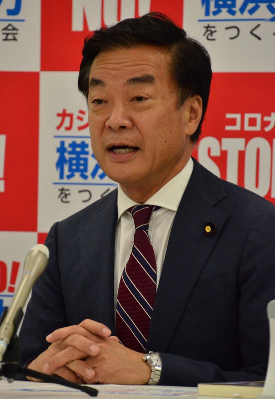 横浜市長選への出馬を表明する松沢成文氏=同市役所で2021年7月20日午後3時3分、樋口淳也撮影