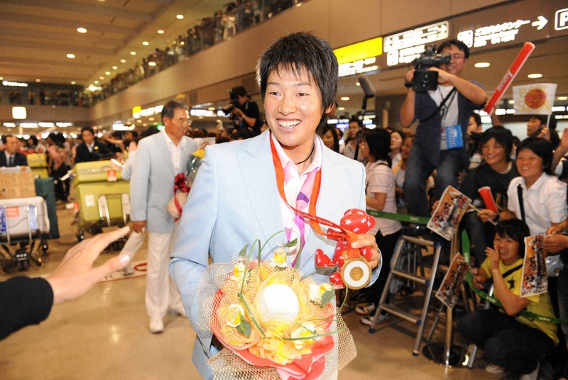 上野由岐子、伝説の熱投 ソフトボール日本代表の軌跡 [写真特集13/19