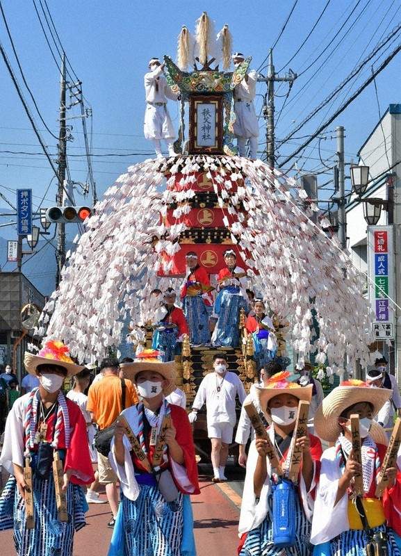 山車巡行、2年ぶり 秩父川瀬祭 ／埼玉 | 毎日新聞