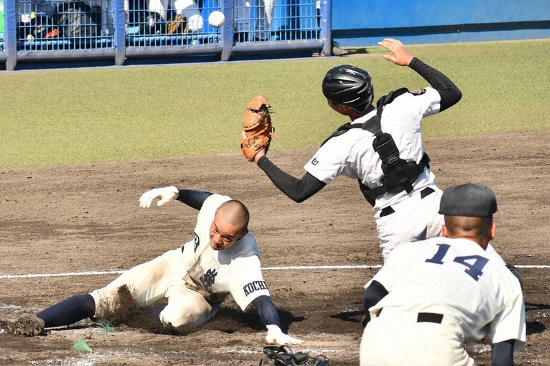 全国高校野球 高知大会 岡豊が逆転勝ち 宿毛工 高知農も2回戦へ 高知 毎日新聞