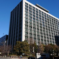 内閣府が入る中央合同庁舎8号館＝東京都千代田区で2021年1月19日、赤間清広撮影