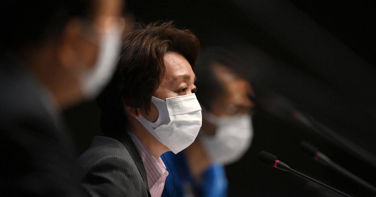 橋本会長 調査しきれず責任を痛感 小林賢太郎氏解任会見 1 毎日新聞