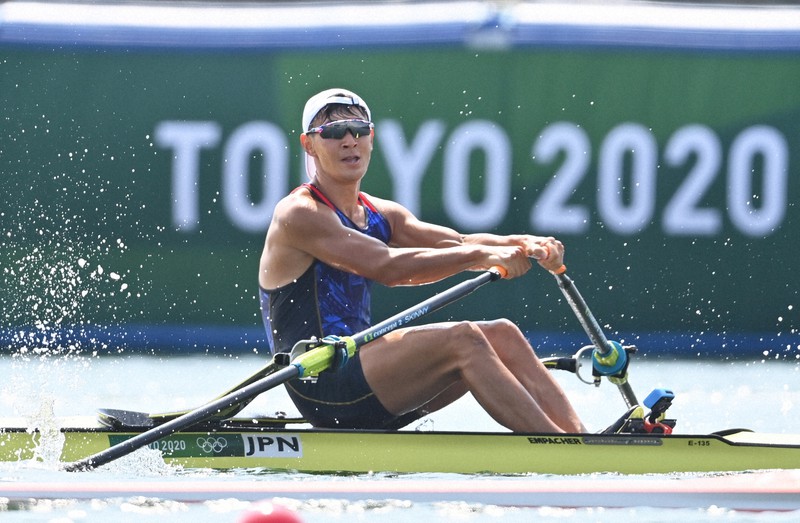 男子シングルスカル予選を通過した荒川龍太=海の森水上競技場で2021年7月23日、大西岳彦撮影