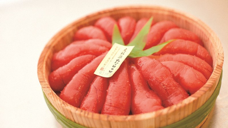 贈答品として人気のある杉ダル入りの「虎杖浜たらこ」=筆者提供